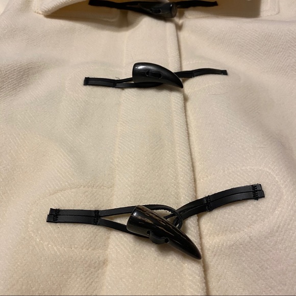 Burberry London Cream Specialty Duffle Coat - Picture 2 of 10